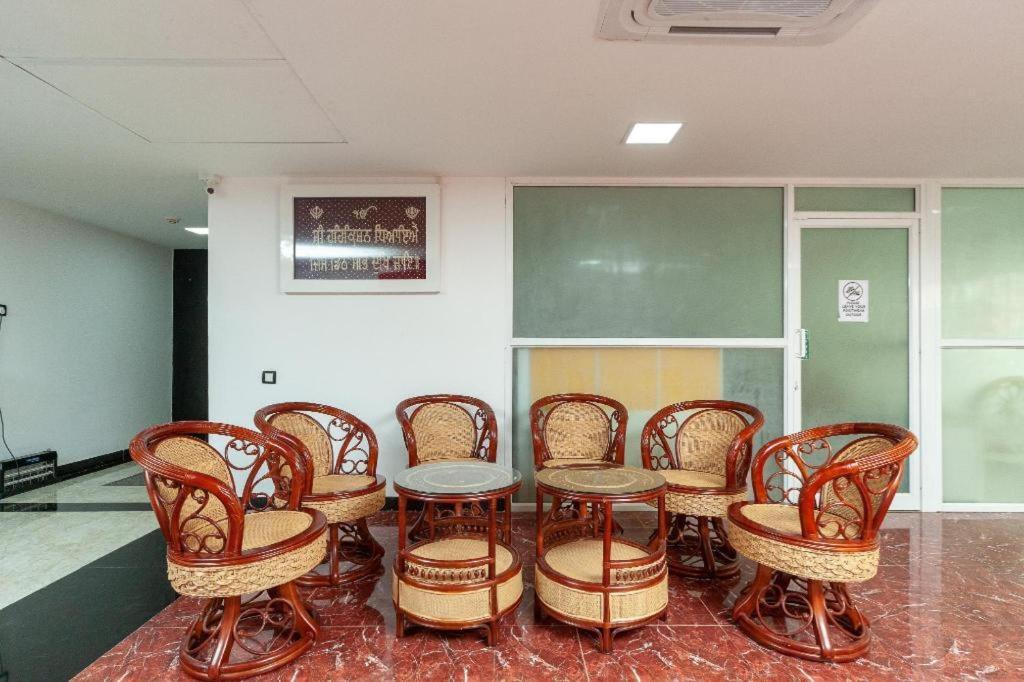 Gulnaar 3* Chennai