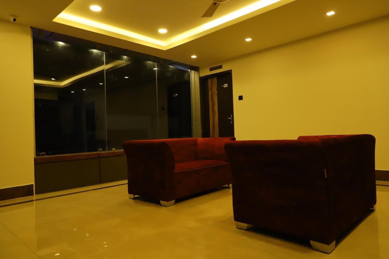 Kans One - Madipakkam Bed & Breakfast *