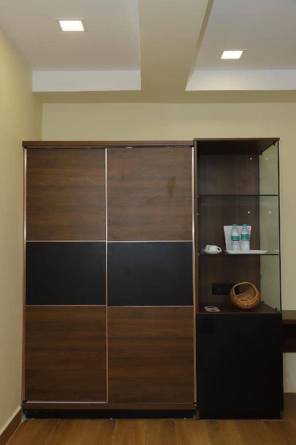 Bed & Breakfast Kans One - Madipakkam *