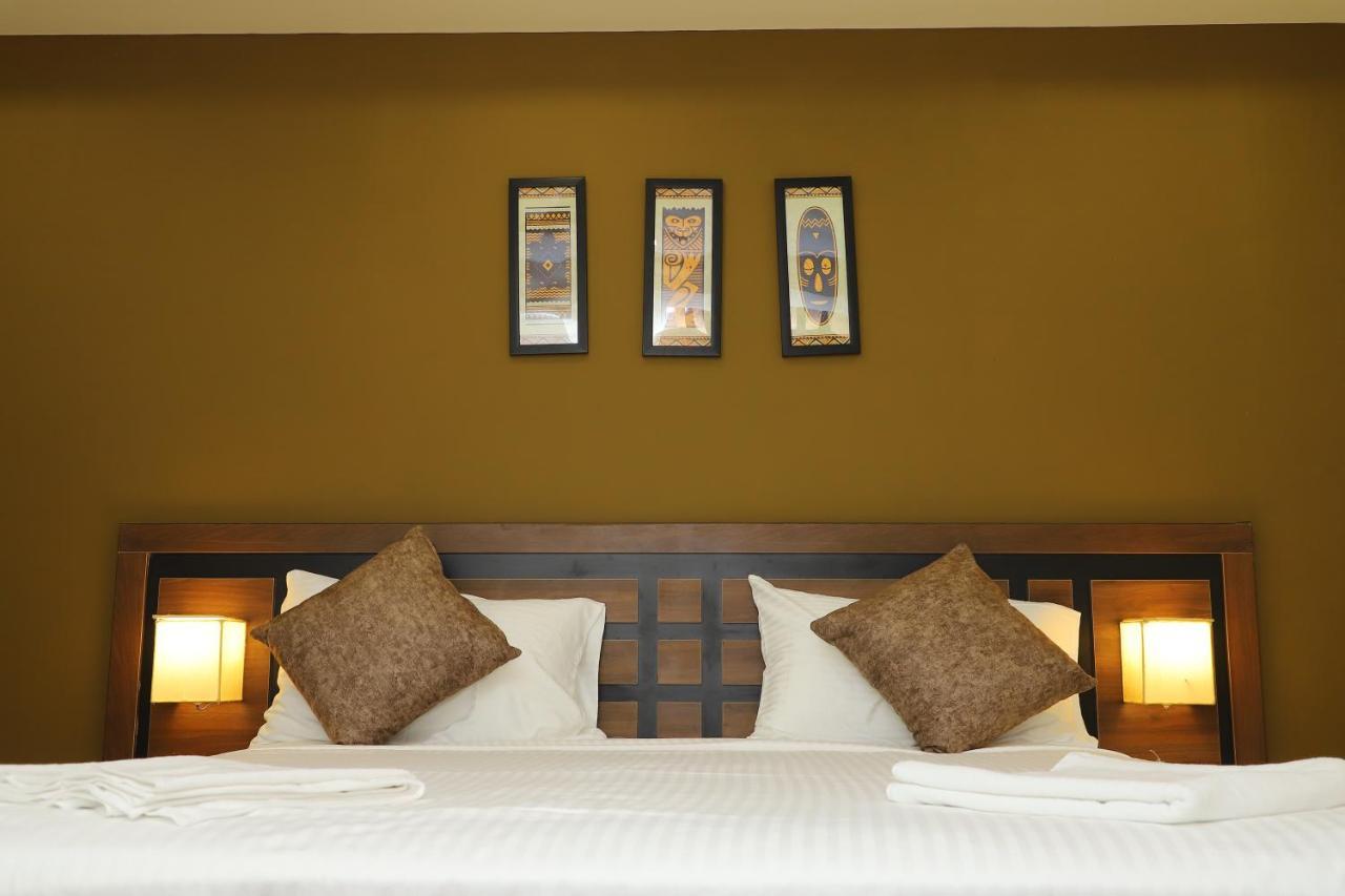 Bed & Breakfast Kans One - Madipakkam Chennai