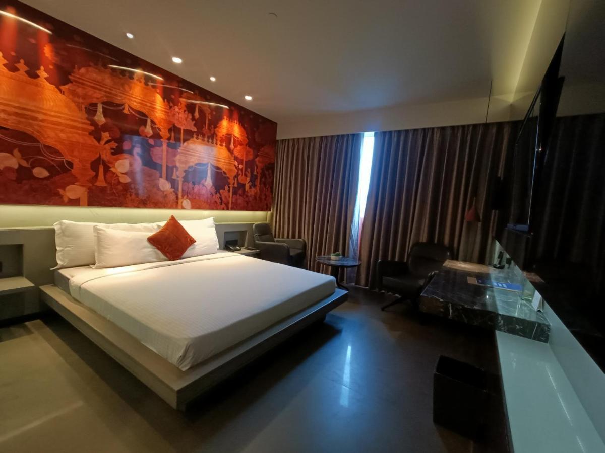Boulevard By Design Hotel 4*