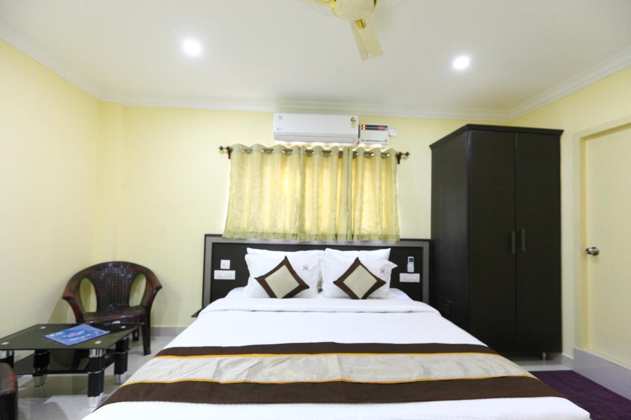 Sal - Near Airport Hotel Chennai