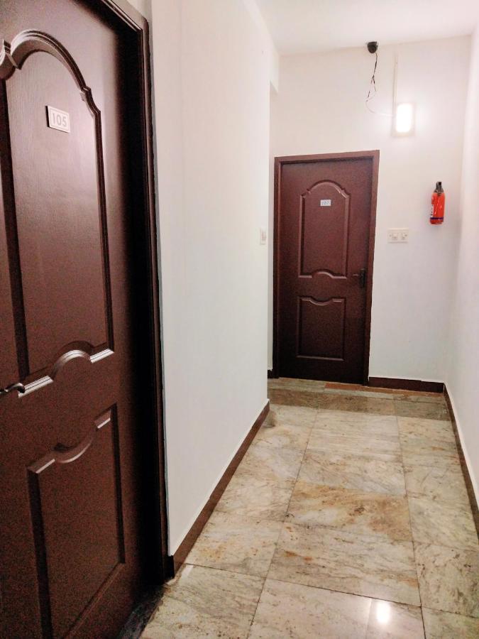 Royal Residency Airport Hotel 2*
