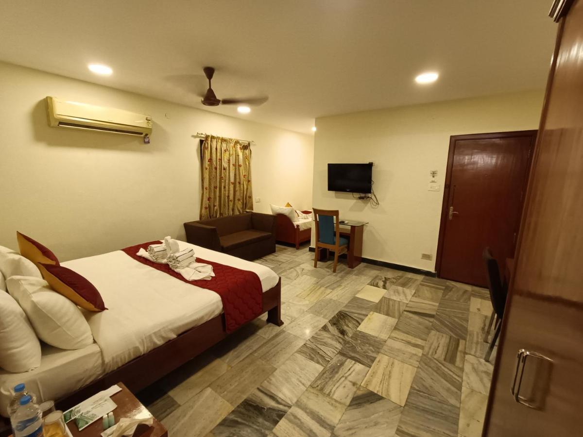 Gt Grande Hotel-near Us Consulate 2* Chennai