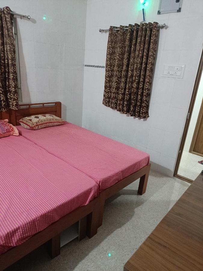 Sri Lakshmi Residency * Chennai