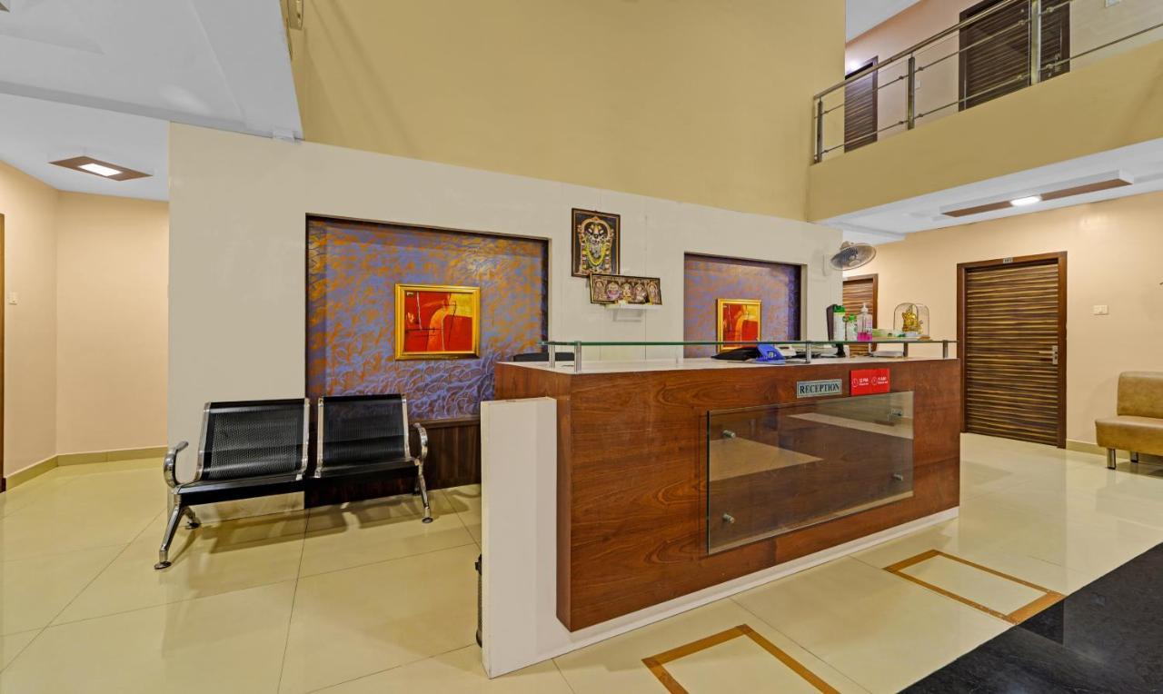 Treebo Trend Aadvik Sai Residency 3* Chennai