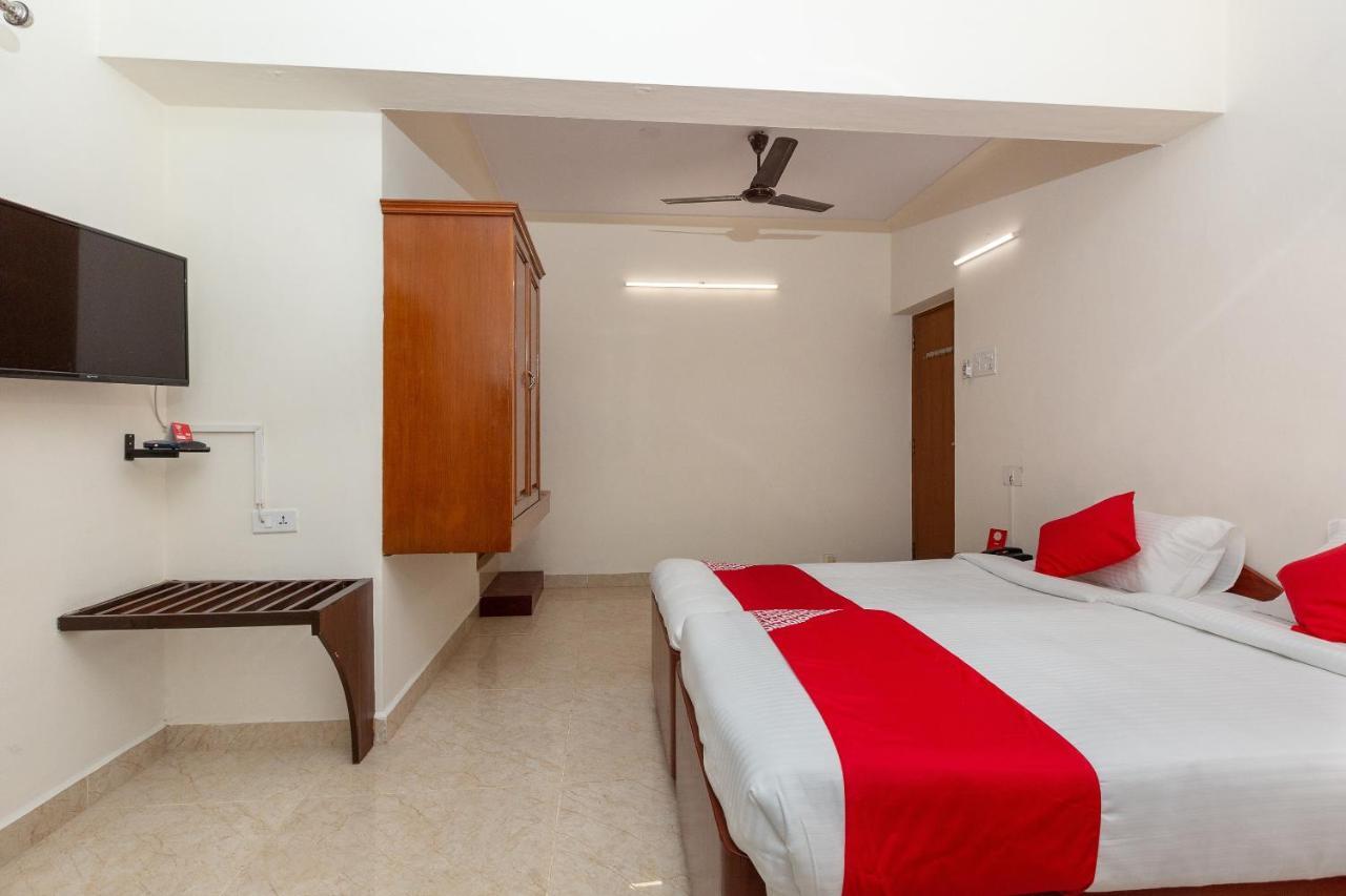 Flagship 75096 Kishore Hotel