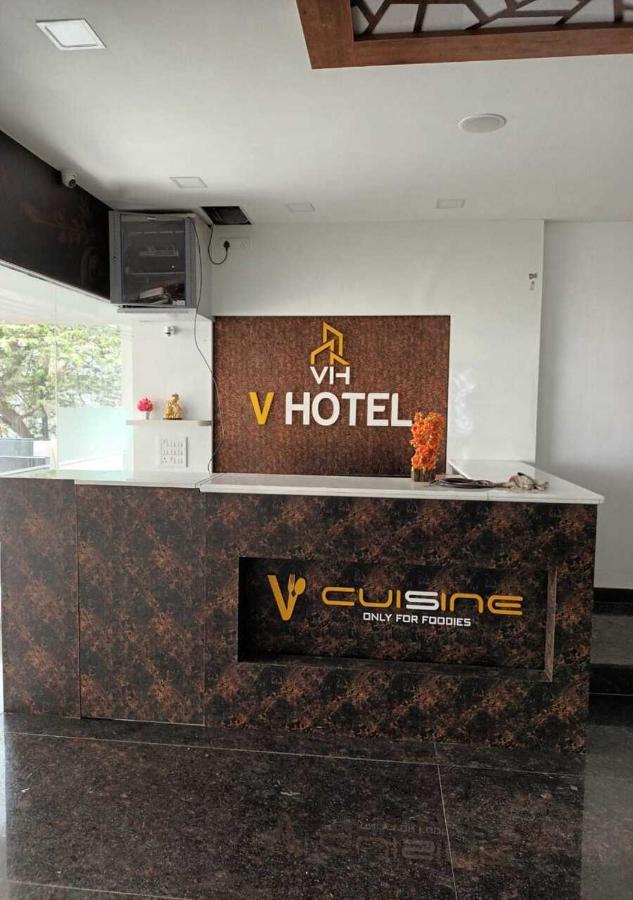 Hotel V Chennai