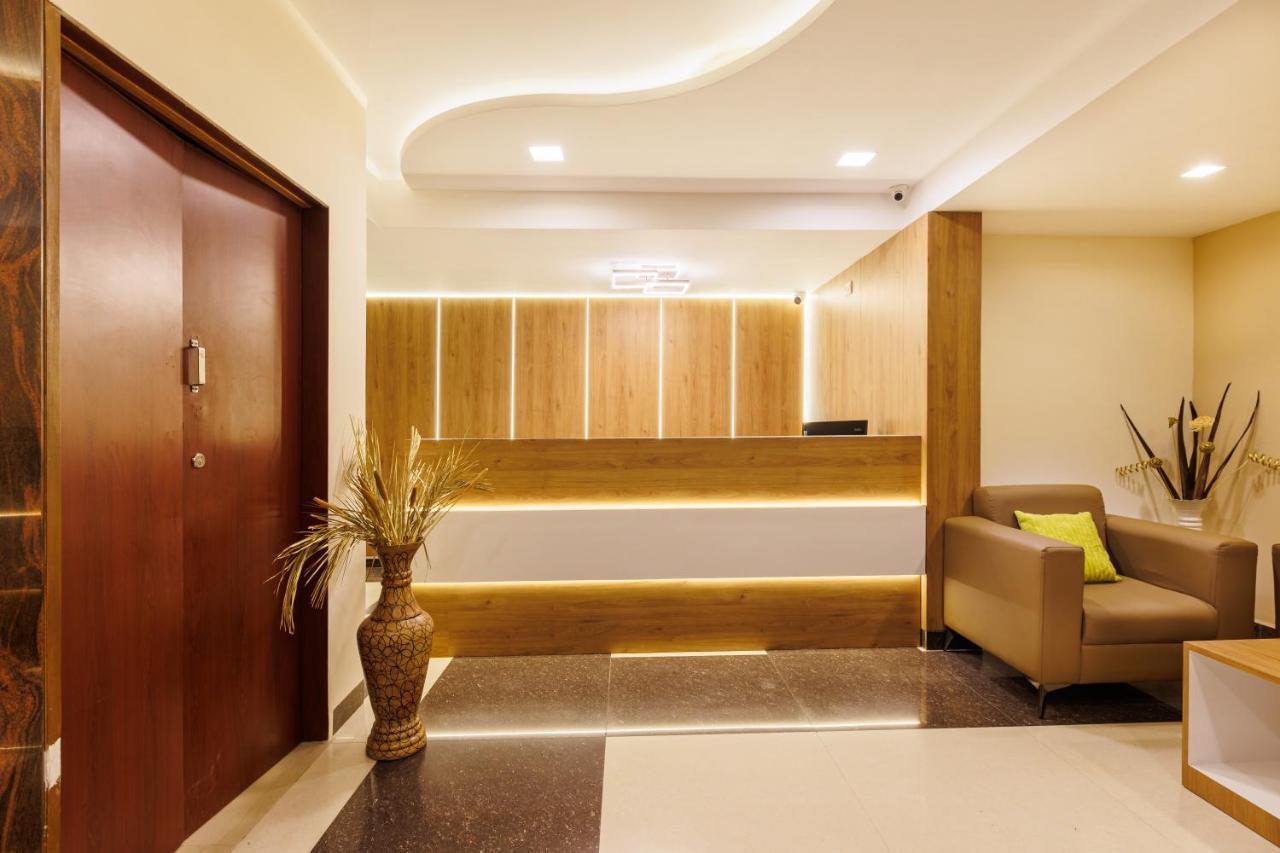 Hotel Comfort Park - Opposite Sri Ramachandra Medical College Porur *