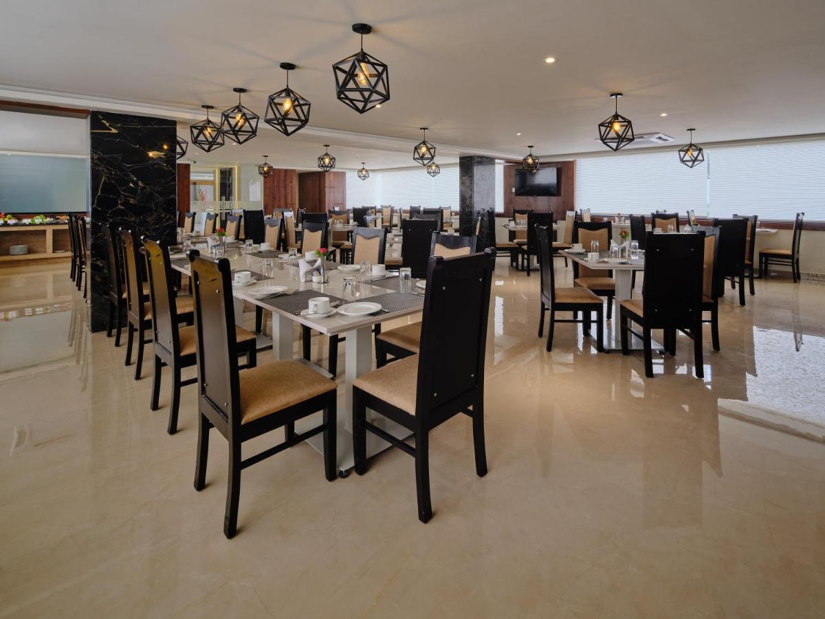 Essentia Premier Omr Hotel