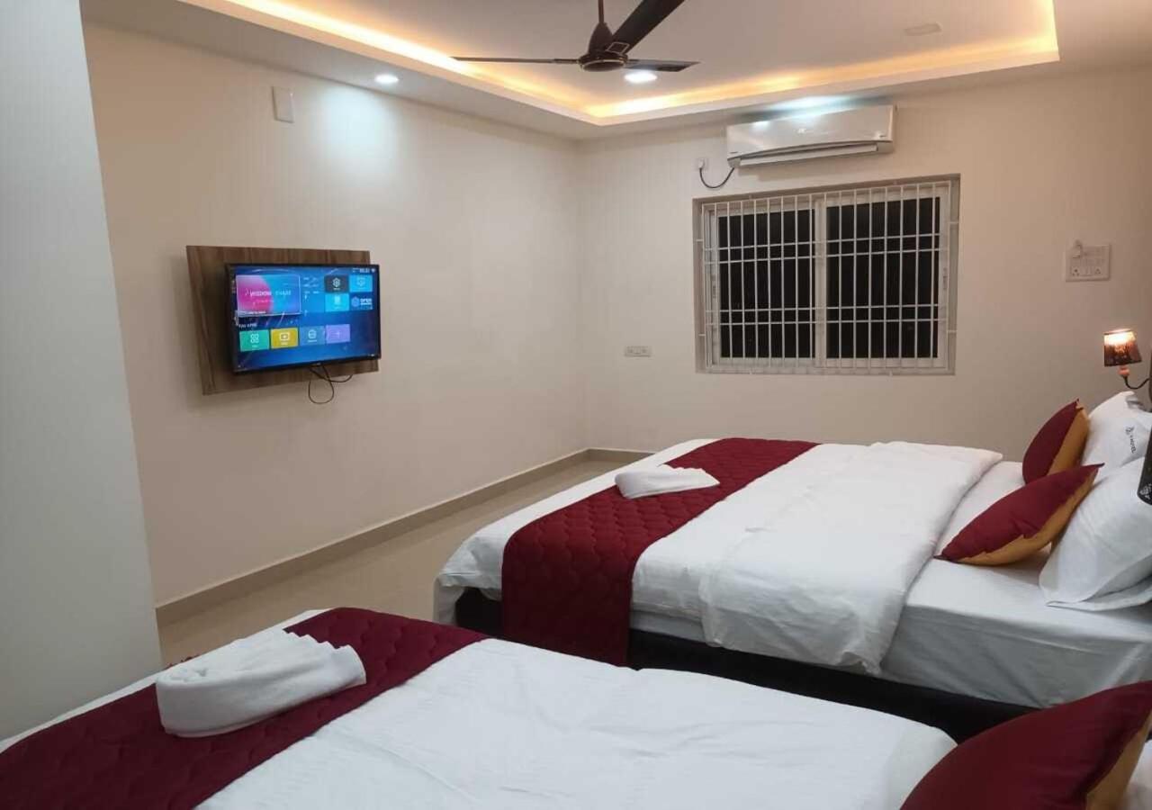 Hotel V