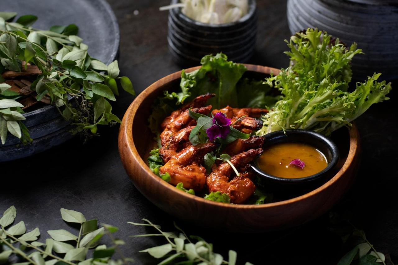Feathers- A Radha Hotel, 5* Chennai