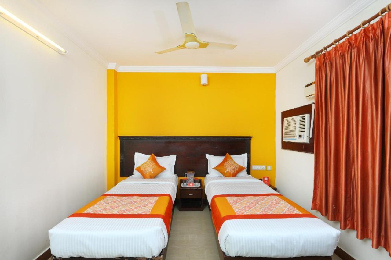 Hotel Oyo 14356 Dreams Manor
