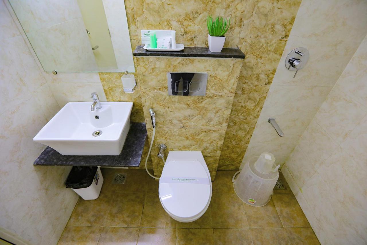 Fabhotel Greens Gate Hotel