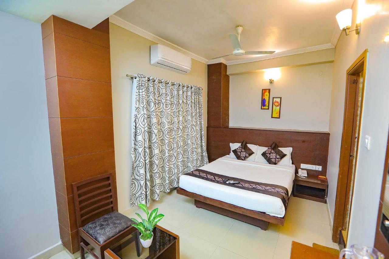 Hotel Fabhotel Greens Gate Chennai