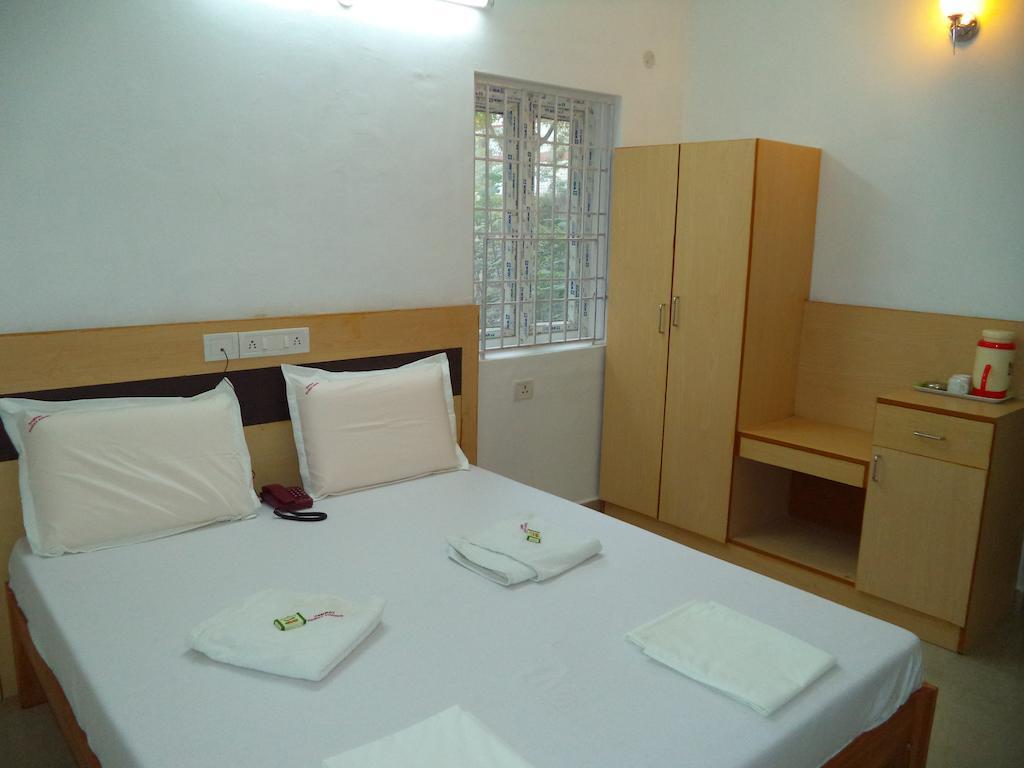 Casa de hóspedes Samrat Kk Nagar Chennai