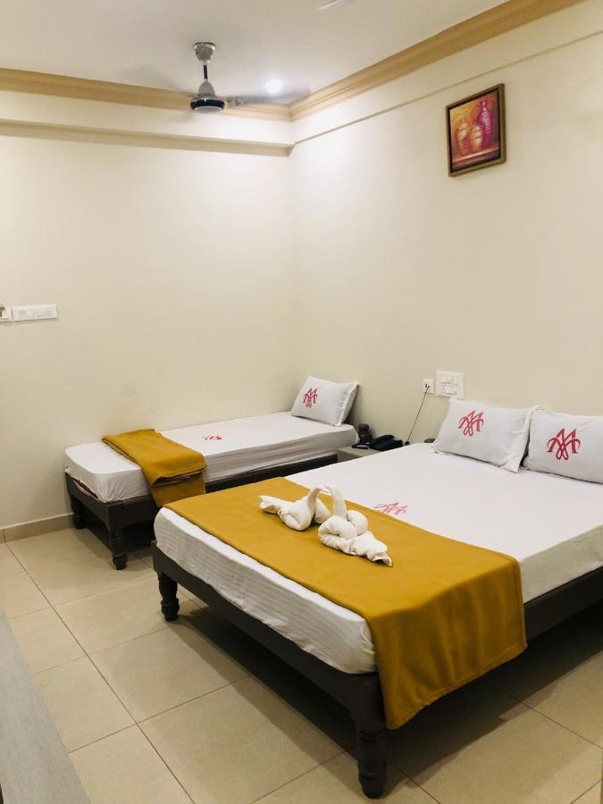 Rumah tetamu Marina Palace *