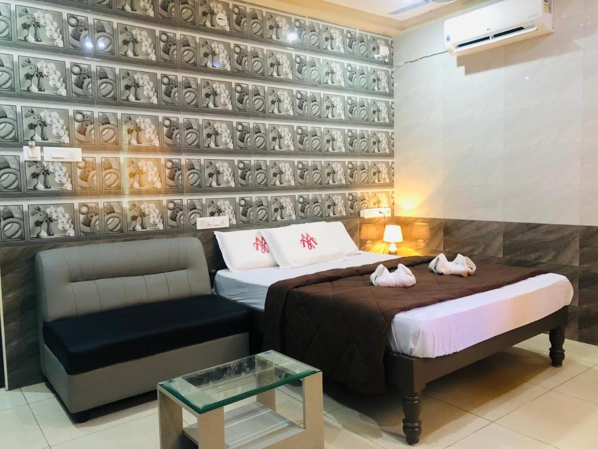 Marina Palace Rumah tetamu *