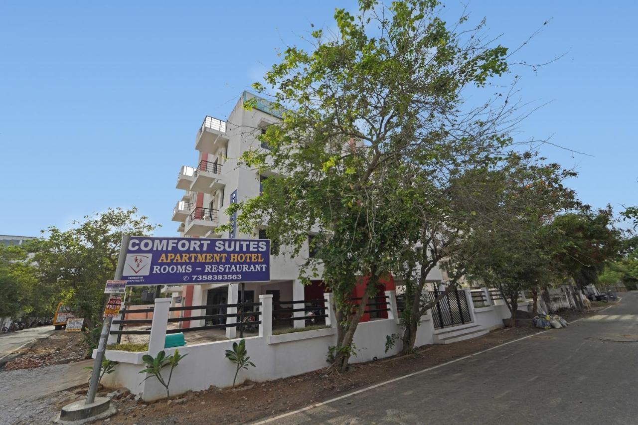 Super Oyo Townhouse 1005 G Silver & Resorts Omr Hotel