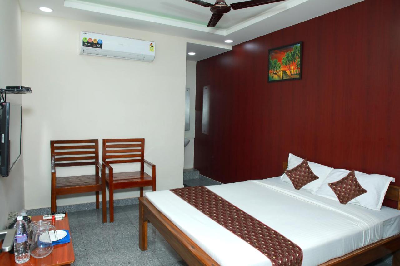 Redstone - Near Us Consulate Nungambakkam Hotel