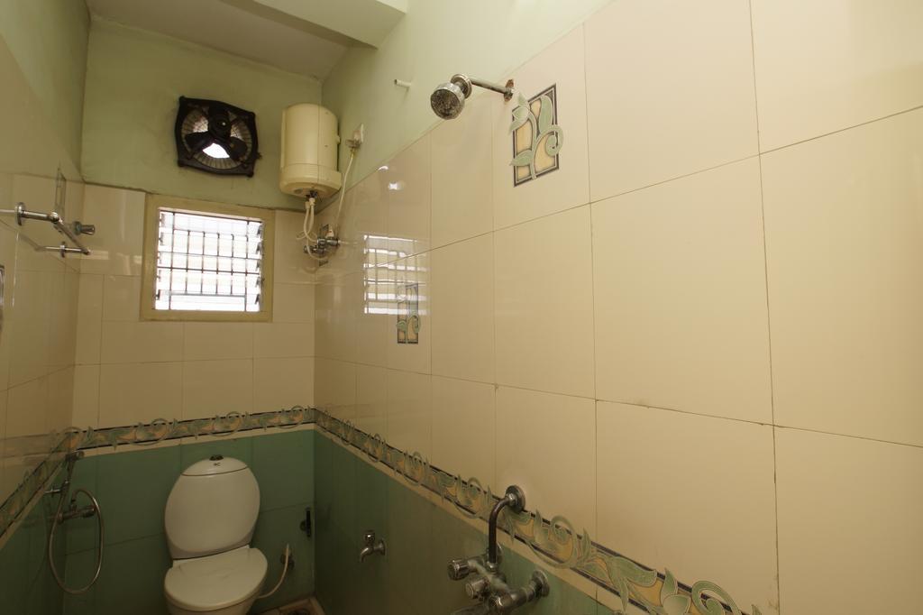 Guest house S.r.ashwin Residency *