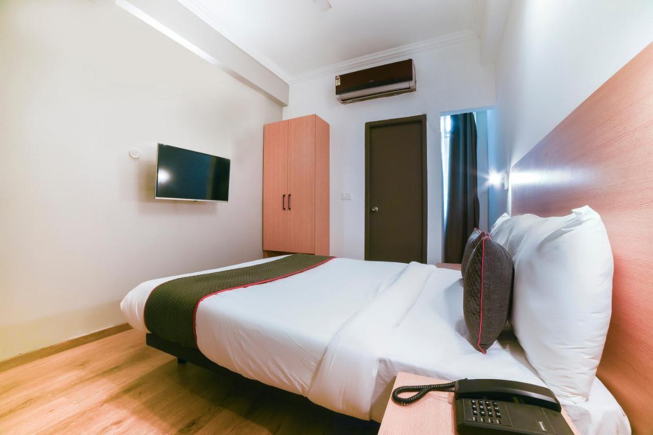Hotel Collection O Vadapalani Chennai