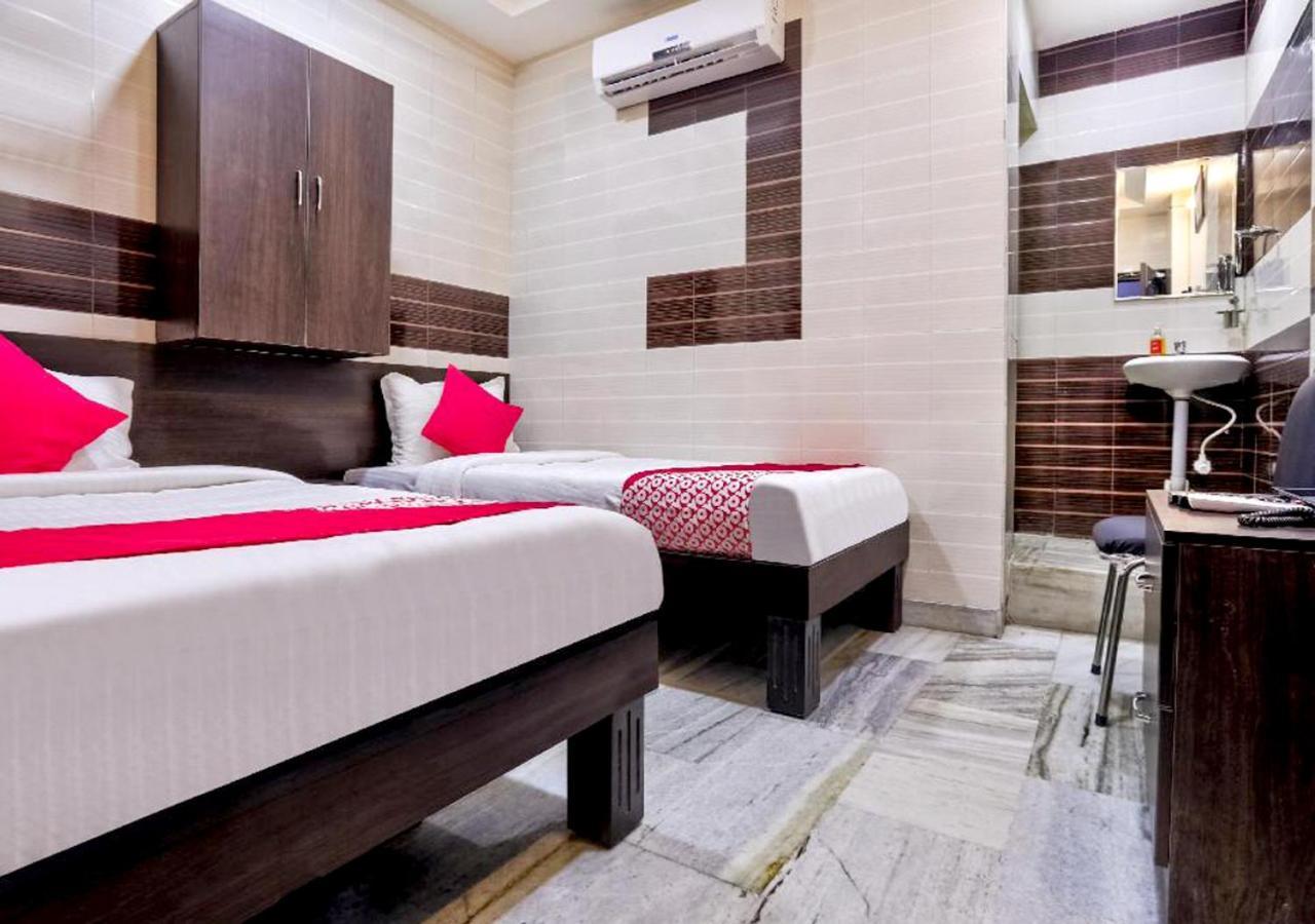 Chellam Residency Hotel *