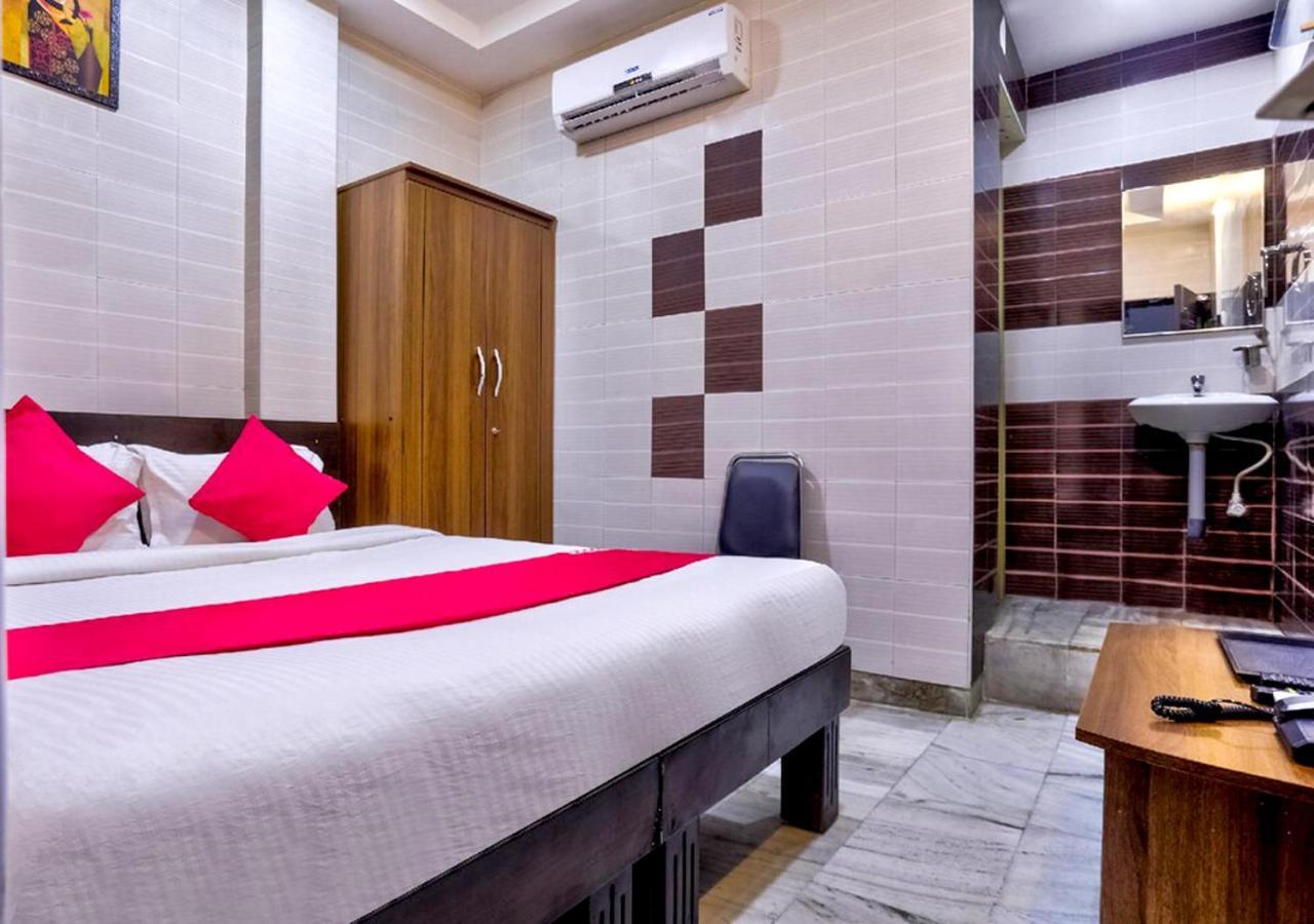 Hotel Chellam Residency *