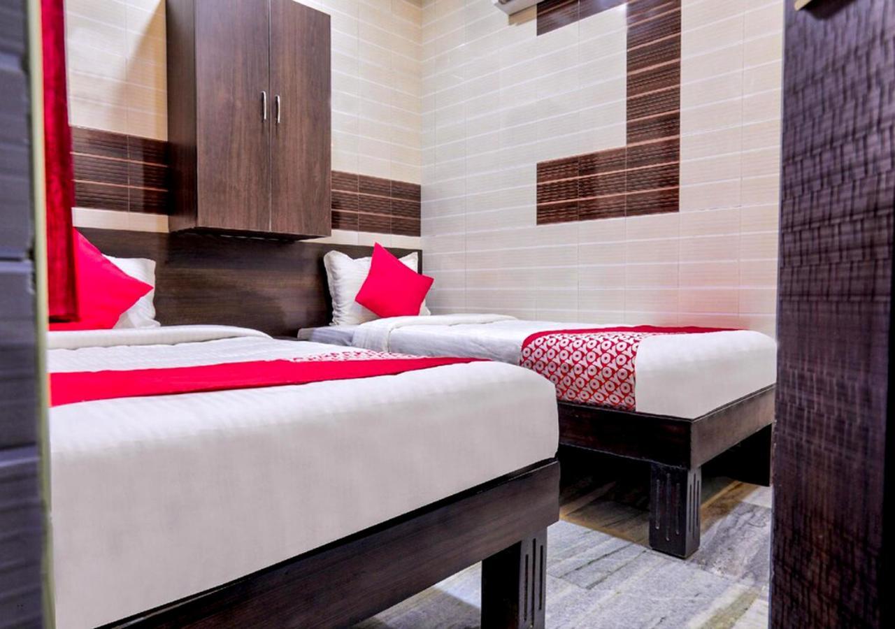 Chellam Residency