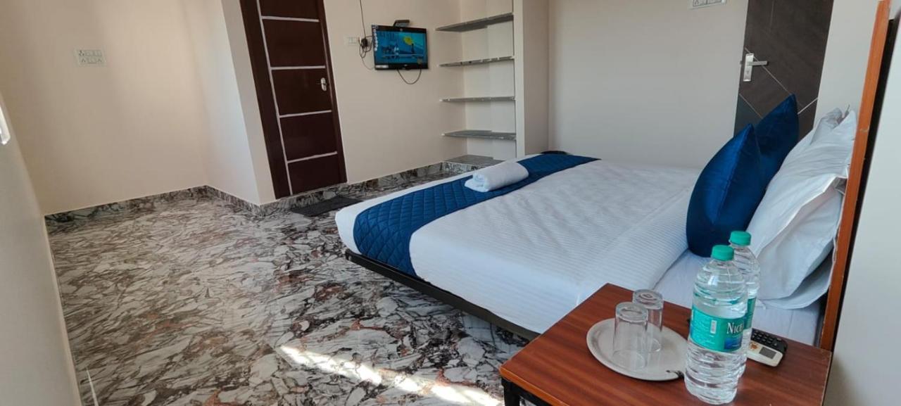 Grand Coastal Moonlight Uthandi, Ecr Apartamento