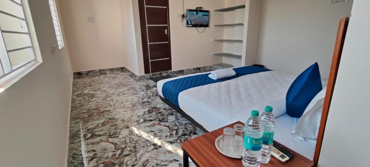 Apartamento Grand Coastal Moonlight Uthandi, Ecr