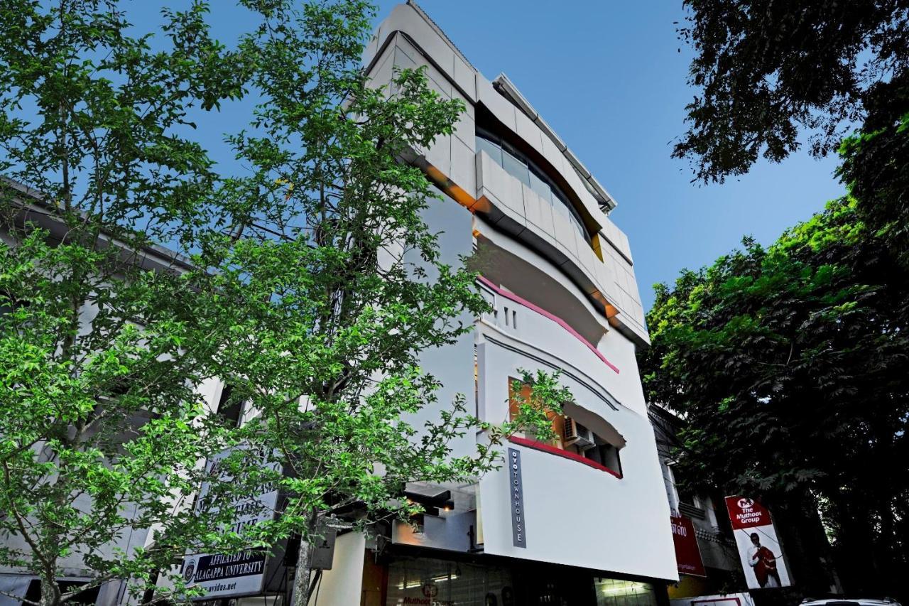 Super Townhouse G Silver Near Us Biometric Hotel 4*