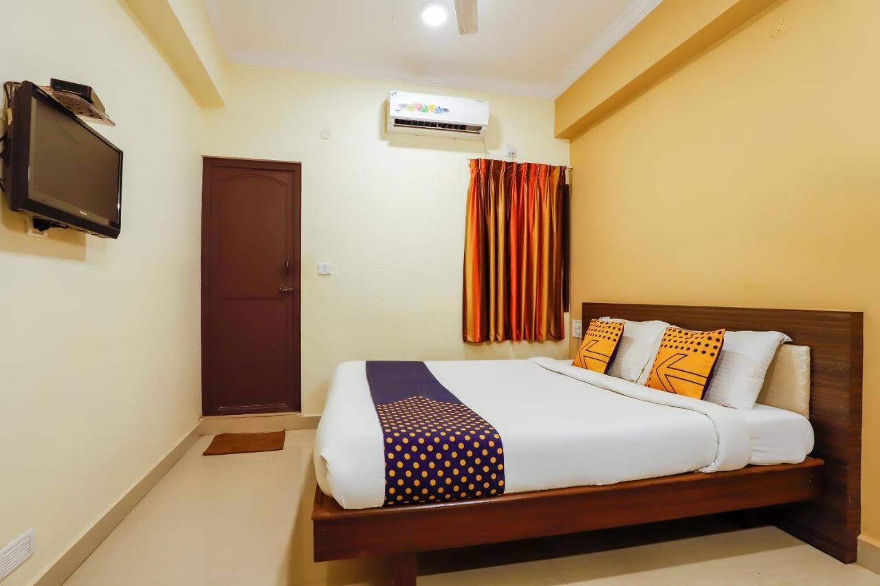 Spot On Hotel 2*