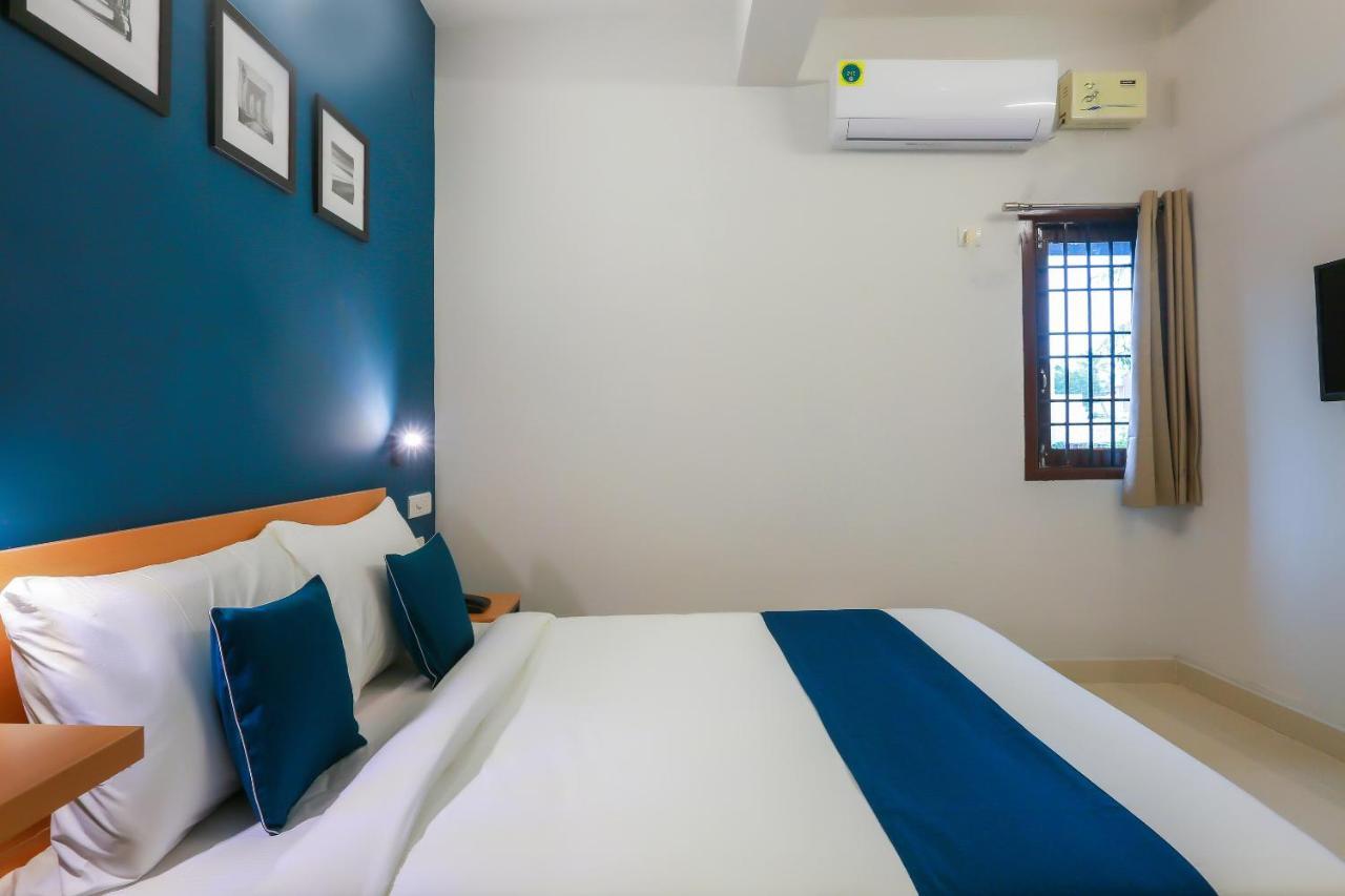 Oyo Silverkey Murugan Near Jazz Cinemas Luxe Chennai