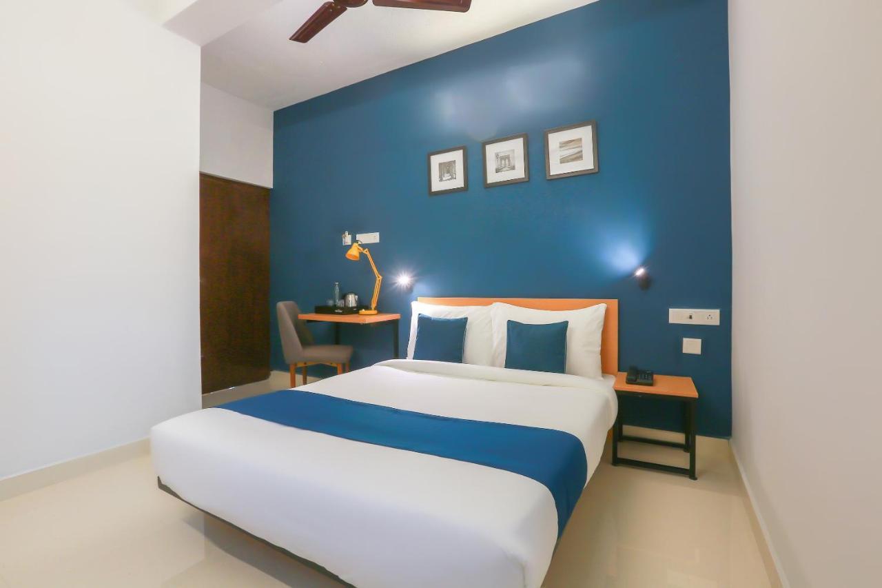 Oyo Silverkey Murugan Near Jazz Cinemas Luxe Chennai