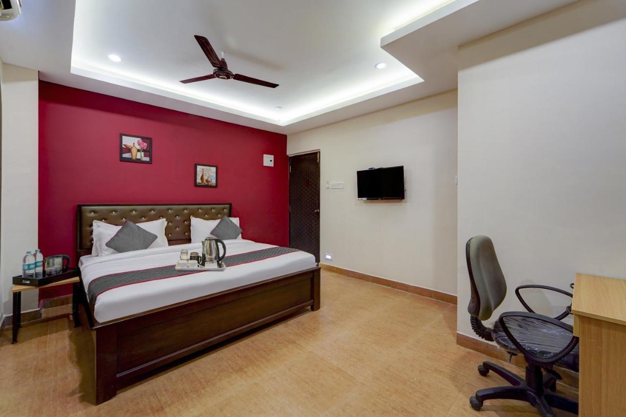 Super Townhouse G Silver Near Us Biometric Hotel Chennai