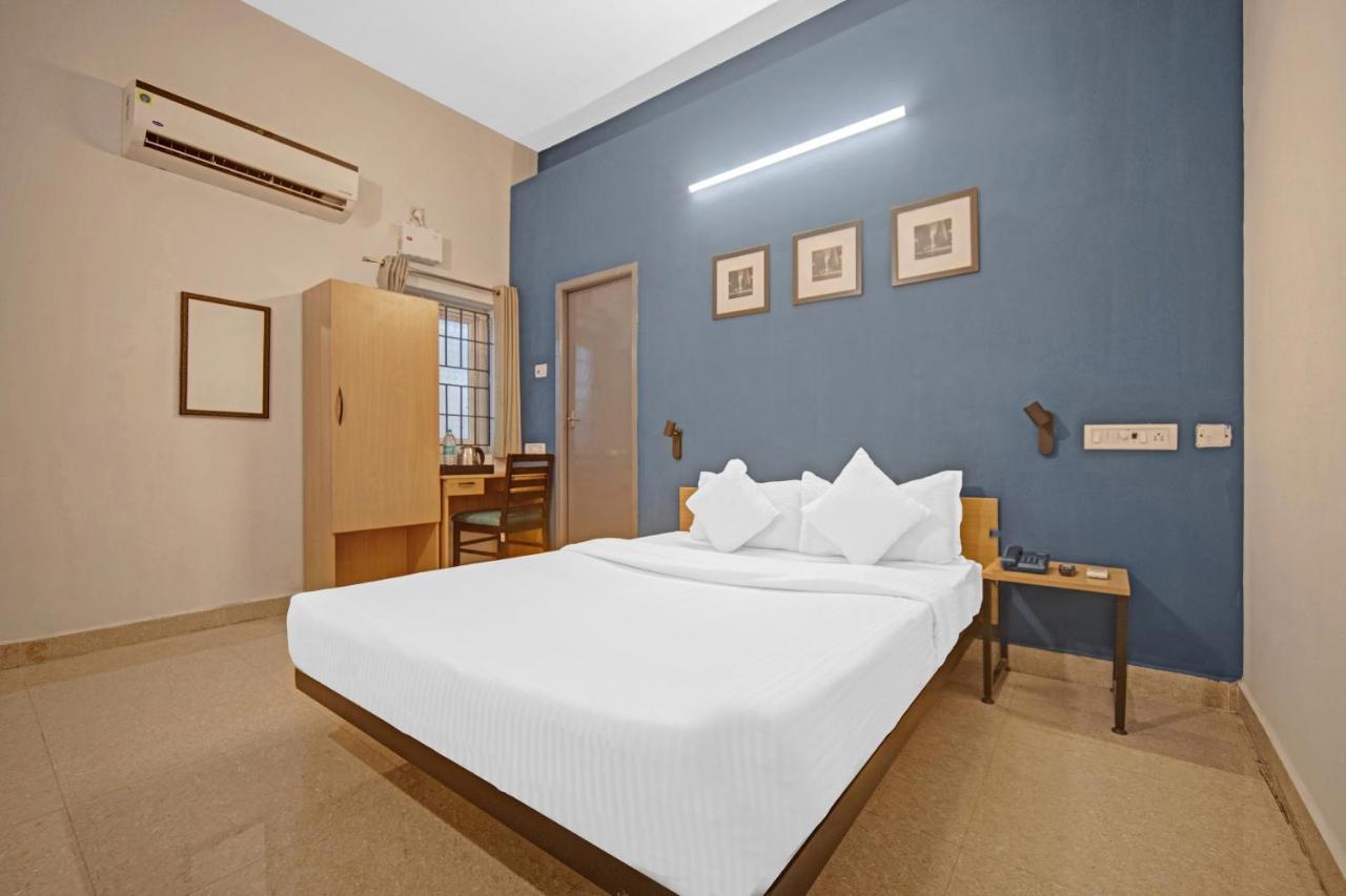 Hotel Collection O Sadha Siva