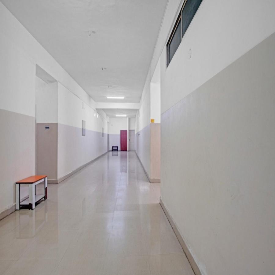 Chennai Guest House Hotel