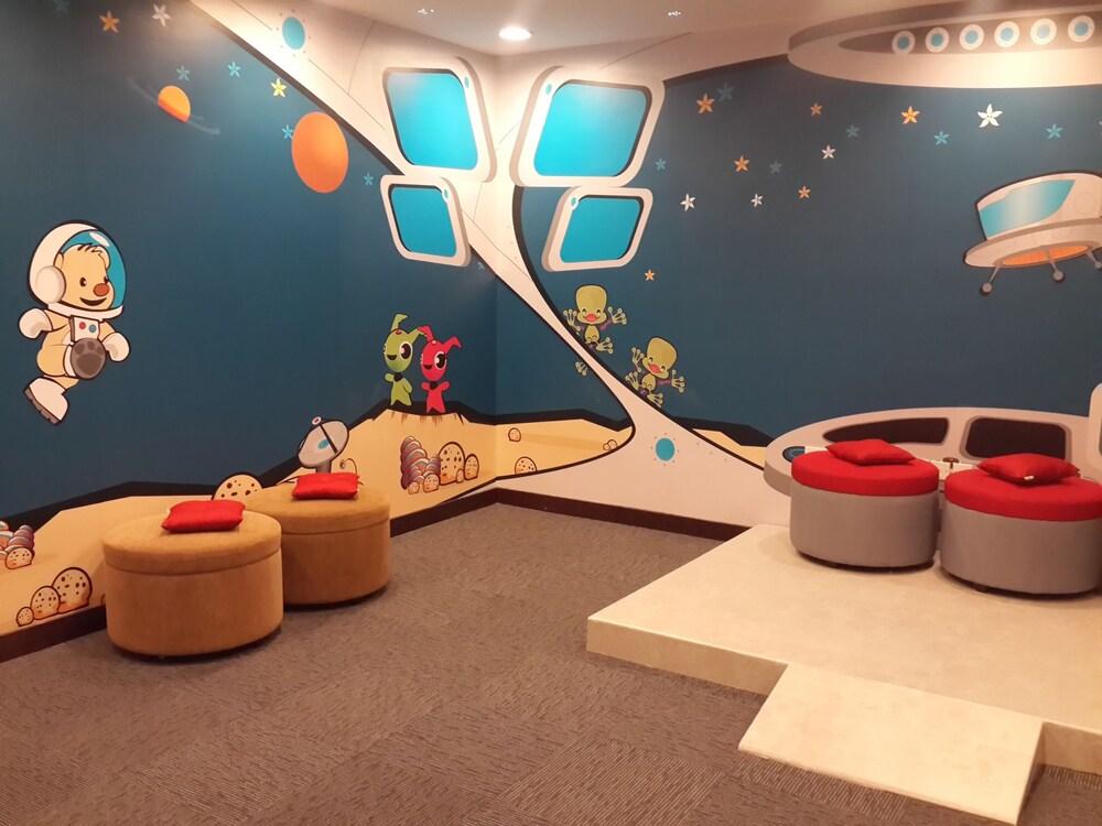 Somerset Greenways Apartment Chennai