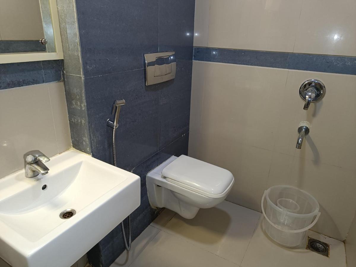 Hotel Emarald Hotels & Resorts Chennai