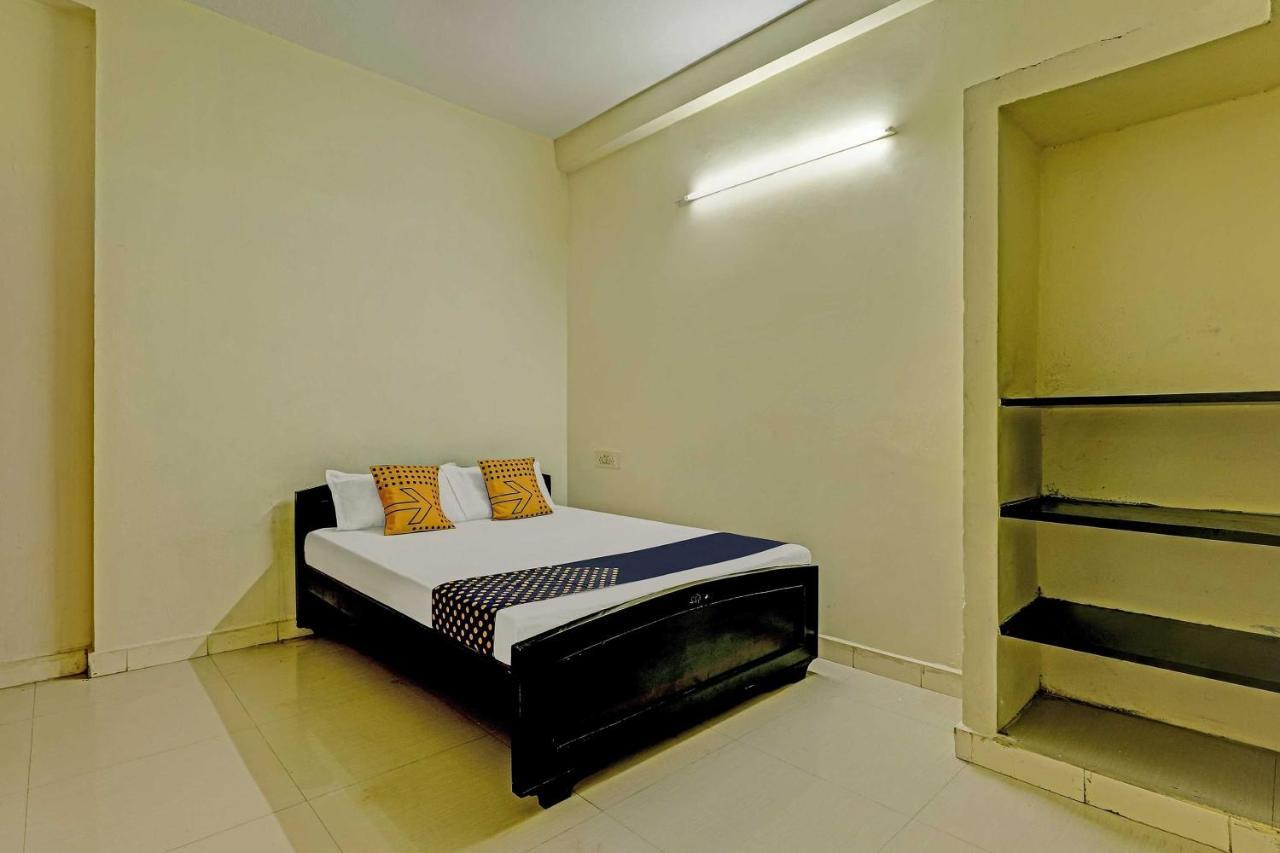 Spot On Vijay Hotel