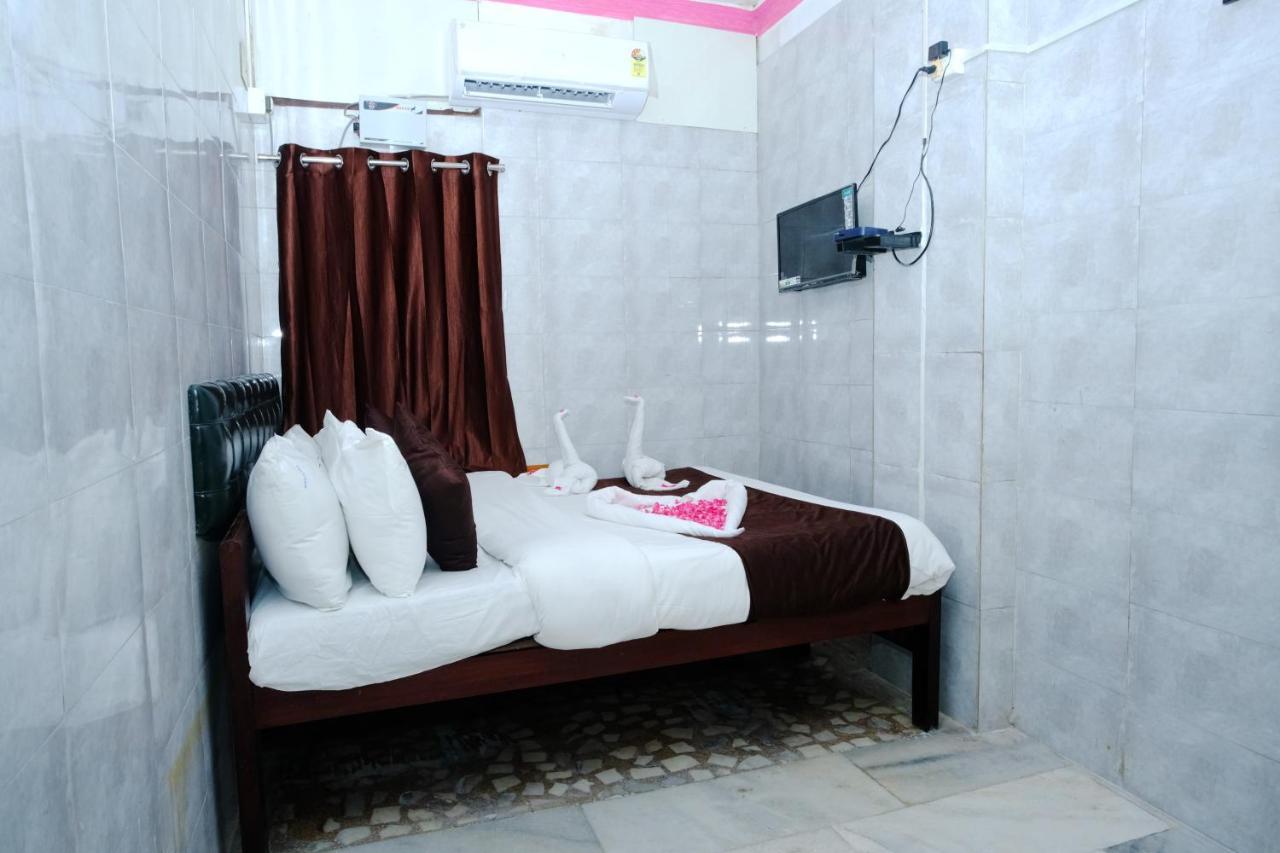Aum Karthikeya Residency - Near Railway Station 3* Chennai