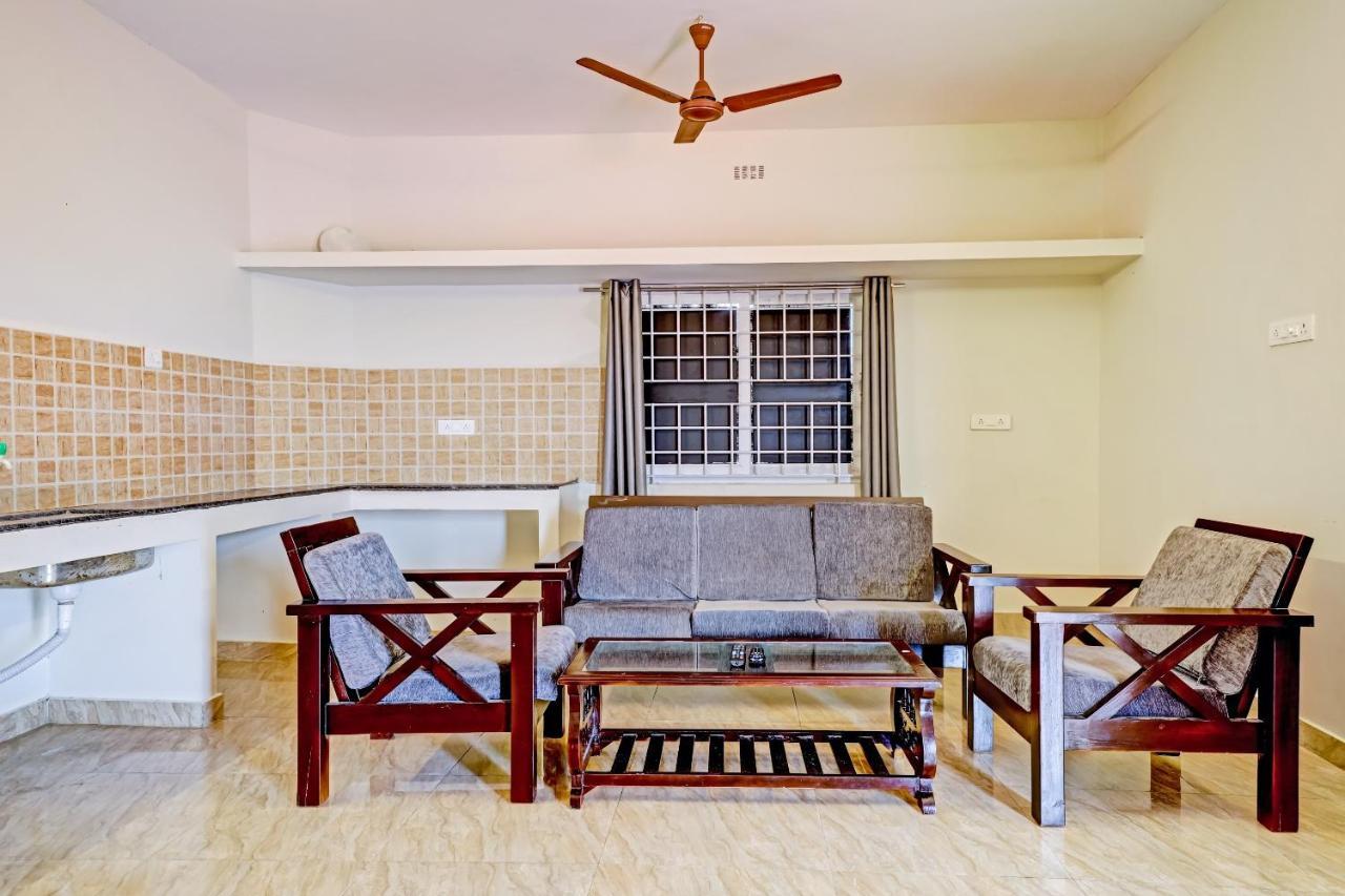 Oyo Fantasea Kovalam