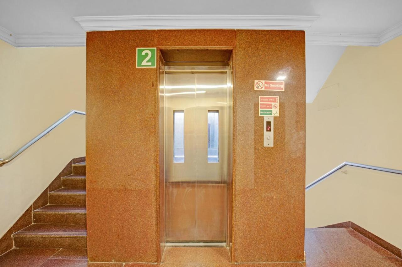 Townhouse 834 Jp Paradise Near Pvr Cinemas Skywalk Hotel Chennai