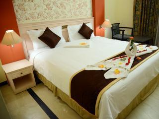 Glm Meridian Hotel