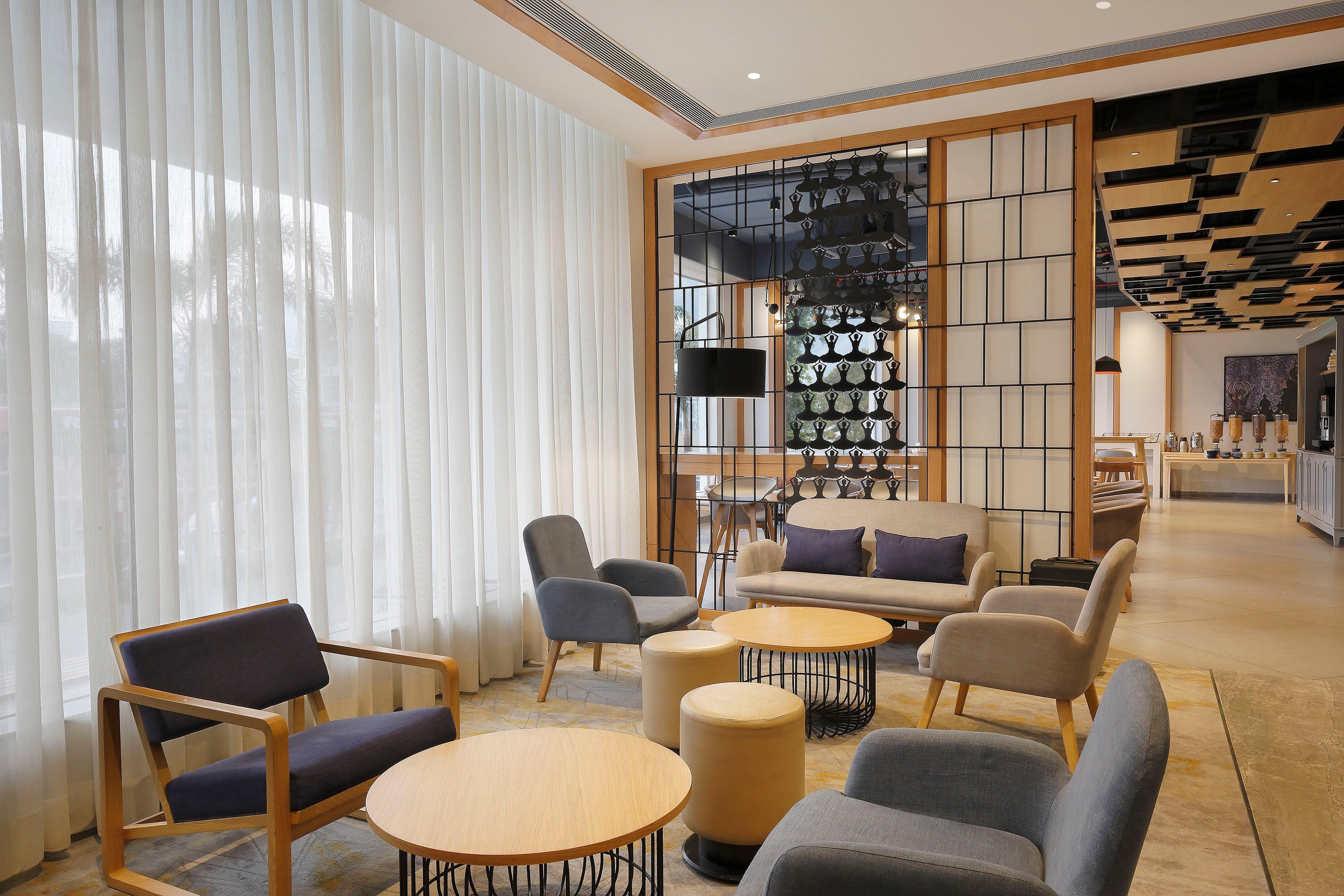Express Omr Thoraipakkam By Ihg 4*