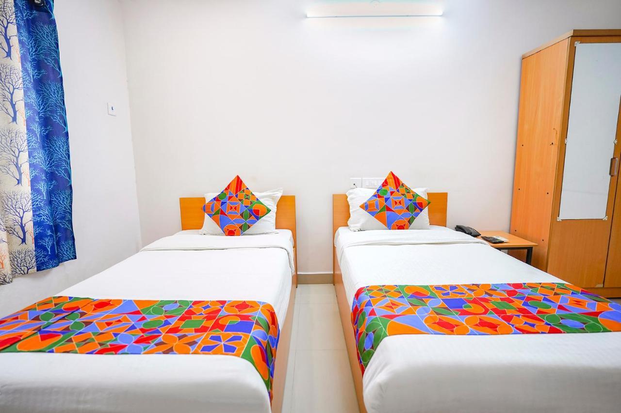 Hotel Fabhotel Krystal Chennai