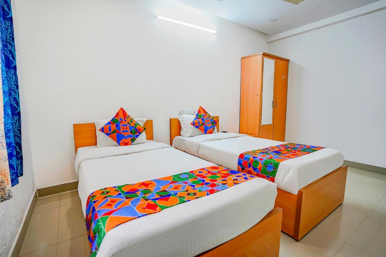 Fabhotel Krystal