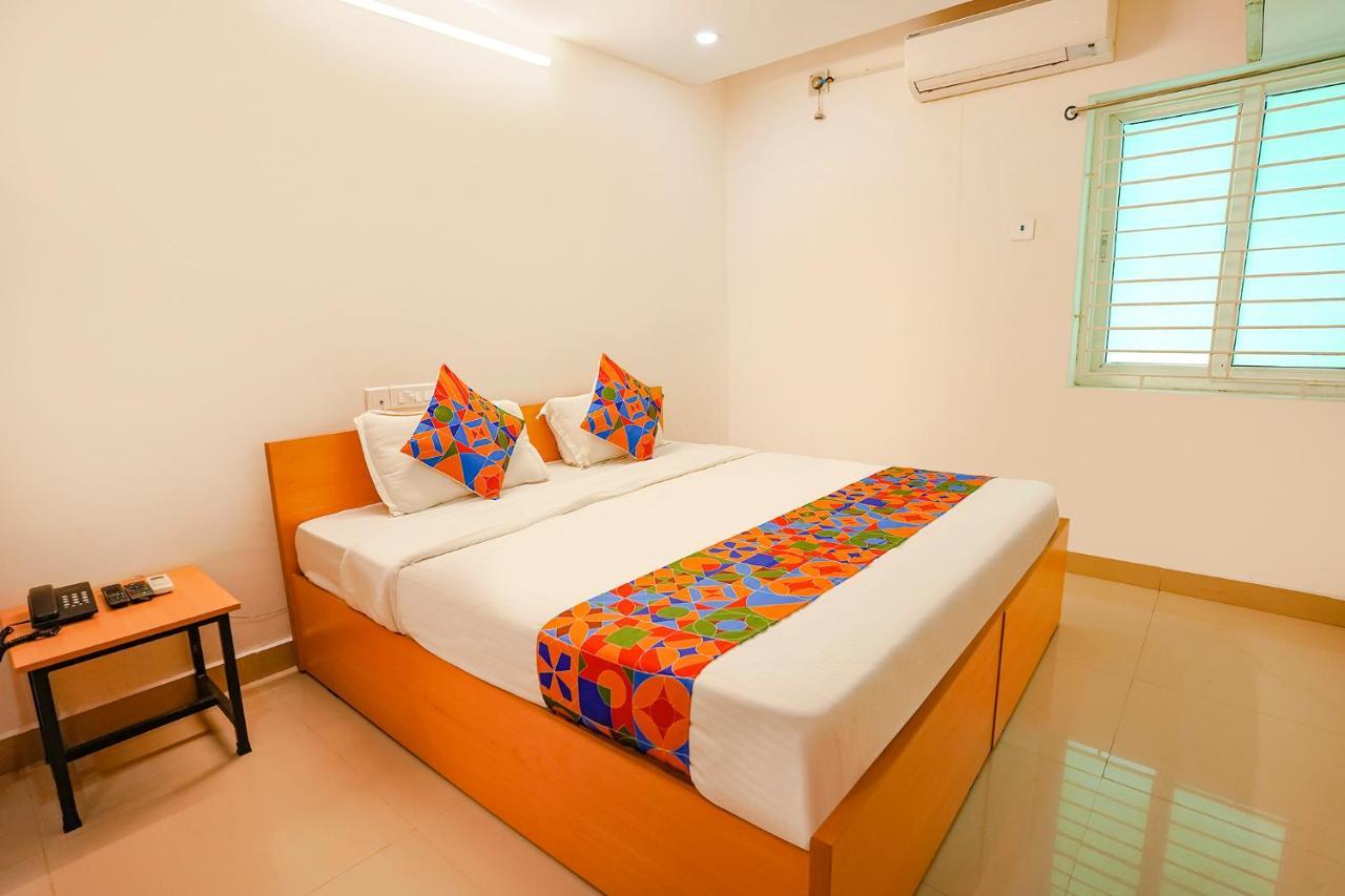 Fabhotel Krystal