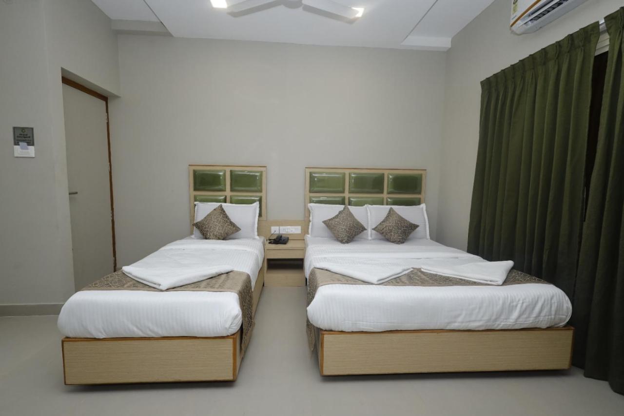 Grand Courtyard Business Hotel Chennai